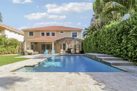 8088 Bautista Way, Palm Beach Gardens, FL 33418