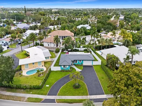 2141 NE 24th St, Lighthouse Point, FL 33064