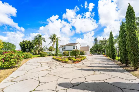 10170 Calumet Ln, Lake Worth, FL 33467