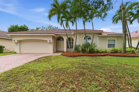 10316 NW 53rd Ct, Coral Springs, FL 33076