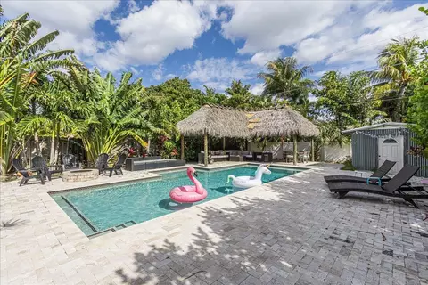 411 SW 1st St, Boca Raton, FL 33432