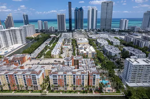 17100 N Bay Rd UNIT 1214, Sunny Isles Beach, FL 33160