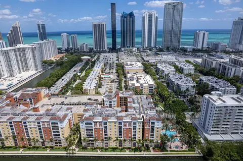 17100 N Bay Rd UNIT 1214, Sunny Isles Beach, FL 33160