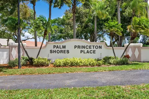 8521 Leeway Ln, Boynton Beach, FL 33436