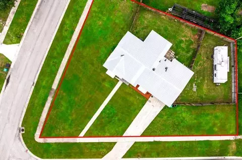102 SEl Sito Ct, Port Saint Lucie, FL 34983