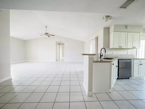 3621 SW Rosser Blvd, Port Saint Lucie, FL 34953