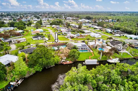 324 Holly Ave, Port Saint Lucie, FL 34952
