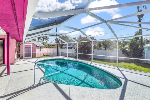 2024 NE 24th St, Jensen Beach, FL 34957