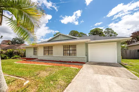 1781 SW Cloverleaf St, Port Saint Lucie, FL 34953