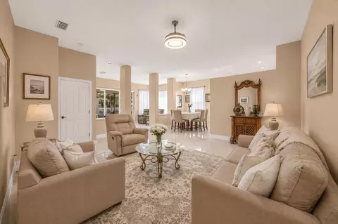 5287 SE Sweetbrier Ter, Hobe Sound, FL 33455
