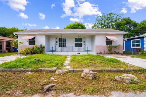 131 W 35th St #1, Riviera Beach, FL 33404