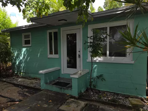 238 SW 1st St, Florida City, FL 33034