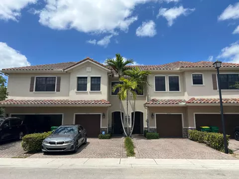 5985 NW 56th Ct #5985, Tamarac, FL 33319