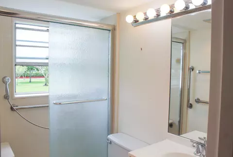 Bath - 66 Brighton, Boca Raton, FL 33434 photo 2 of 4