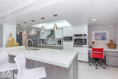 2455 Lindell Blvd #3304, Delray Beach, FL 33444