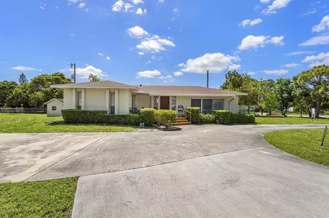 1675 E Breezy Ln, West Palm Beach, FL 33417