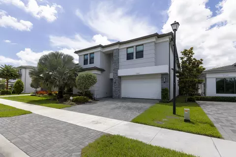 17347 Sparkling River Rd, Boca Raton, FL 33496