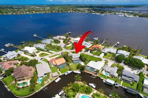 1209 SW Dyer Point Rd, Palm City, FL 34990
