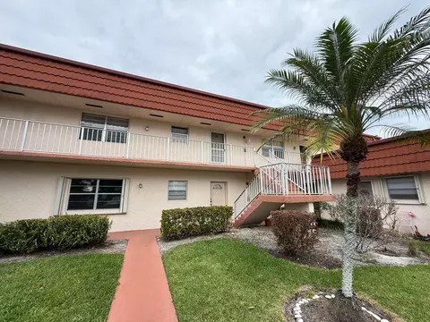 12009 Poinciana Blvd #207, Royal Palm Beach, FL 33411