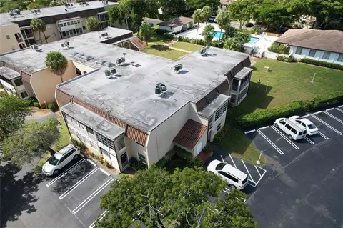 2820 Riverside Dr #201-2, Coral Springs, FL 33065