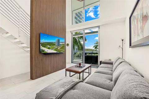 2000 Metropica Way #216, Sunrise, FL 33323