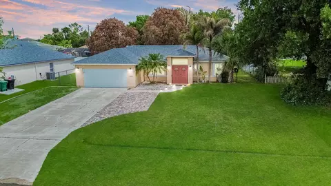 1469 SW Leisure Ln, Port Saint Lucie, FL 34953