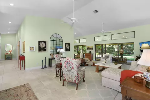 6111 SE Winged Foot Dr, Stuart, FL 34997 photo 4