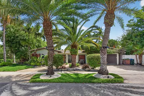 2812 NW 12th Ave, Wilton Manors, FL 33311