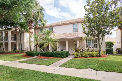 8065 Murano Cir, Palm Beach Gardens, FL 33418