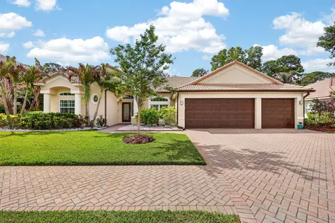2172 SW Panther Trce, Stuart, FL 34997