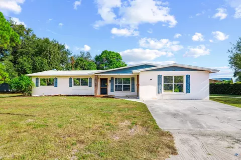 3532 Sunrise Blvd, Fort Pierce, FL 34982
