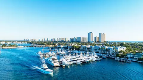 178 Lake Dr #4102, Palm Beach Shores, FL 33404