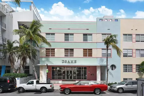 1460 Ocean Dr #205, Miami Beach, FL 33139