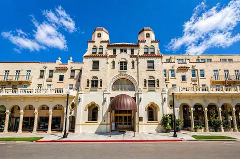 235 Sunrise #3244, Palm Beach, FL 33480
