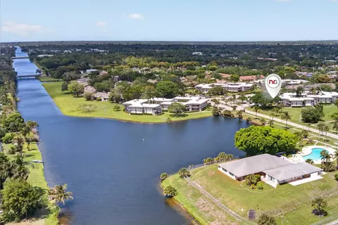 3 Greenway Vlg N #210, Royal Palm Beach, FL 33411