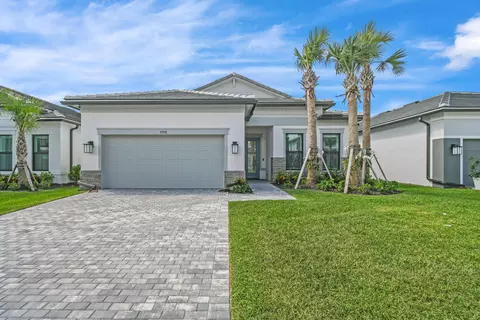 9358 Cape Honey Bee Ln, Lake Worth, FL 33467