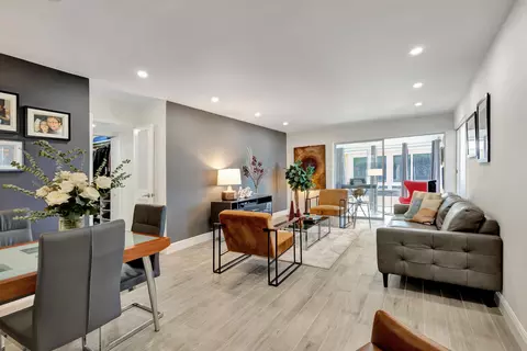 14 Colonial Club Dr #305, Boynton Beach, FL 33435