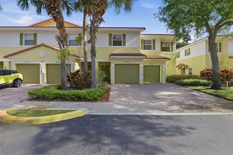 2423 NW 31st Ct, Oakland Park, FL 33309