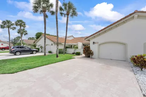 21566 Coronado Ave, Boca Raton, FL 33433