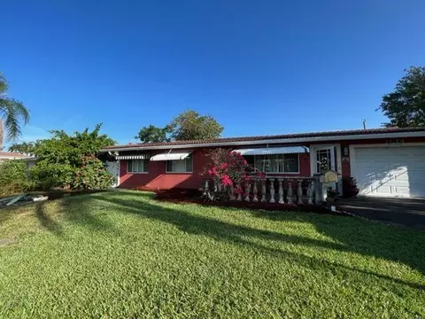 1014 SE 4th Ct, Deerfield Beach, FL 33441