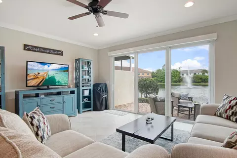 Living - 638 SW Glen Crest Way, Stuart, FL 34997 photo 2 of 2