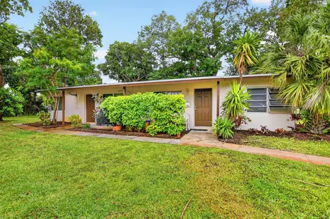 314 SW 1st St, Boca Raton, FL 33432