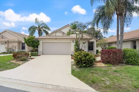 4781 Brighton Lakes Blvd, Boynton Beach, FL 33436
