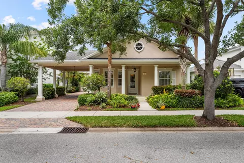326 Caravelle Dr, Jupiter, FL 33458