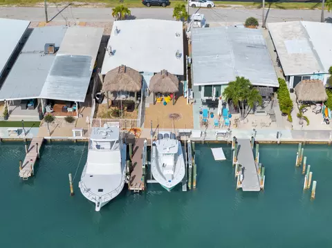 34 7th St #KEY COLONY, Beach, FL