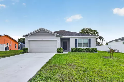535 SW Butler Ave, Port Saint Lucie, FL 34983