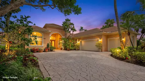 9026 Lakes Blvd, West Palm Beach, FL 33412