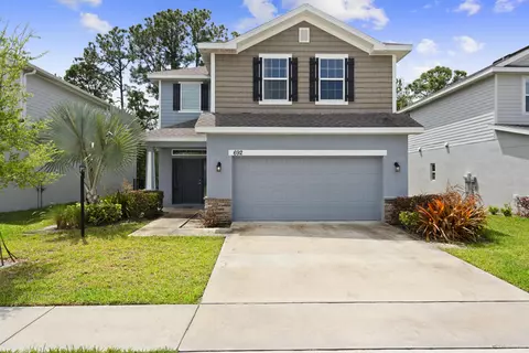 692 NE Turtleback Trl, Port Saint Lucie, FL 34983