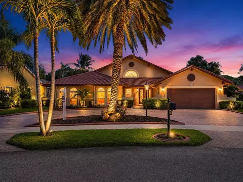 3104 Peachtree Cir, Davie, FL 33328