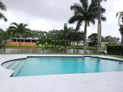8954 SW 52nd Ct, Cooper City, FL 33328
